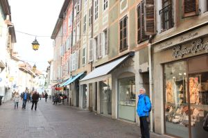In front of apartment in pedestrian street